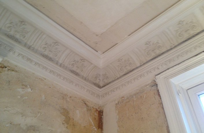 Ceiling plastering