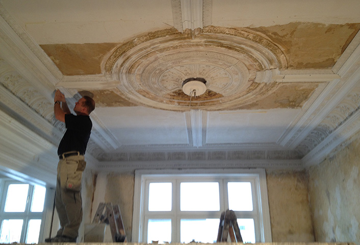 Ceiling plastering