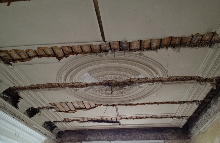 Ceiling plastering