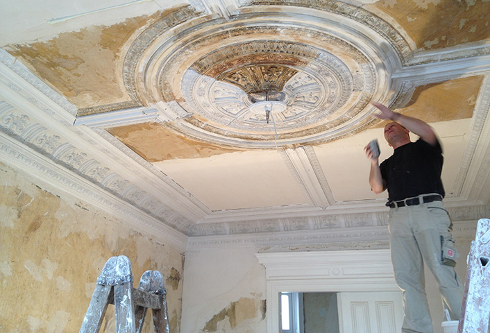 Ceiling plastering