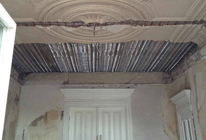 Ceiling plastering